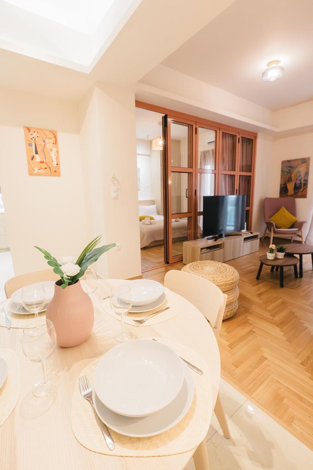 Cozy Koukaki * Athens